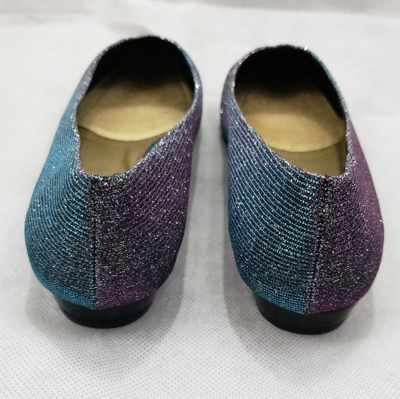 Soft Style Flats Size 6 Extra Wide - Picture 5 of 8